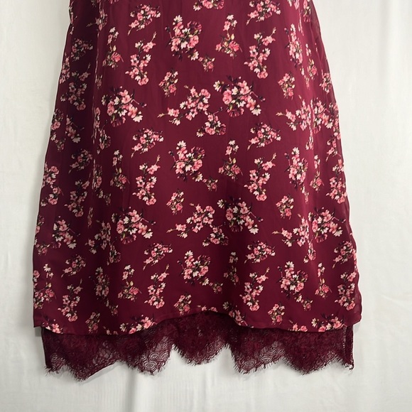 Divided Spaghetti Strap Floral Mini 90s-Style Slip Dress w/ Lace Hem - Picture 2 of 8